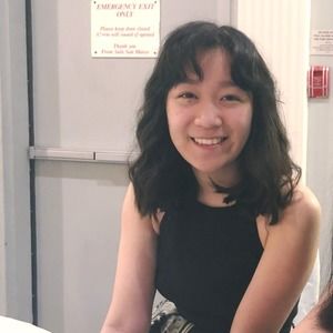 Meet your Posher, Emily